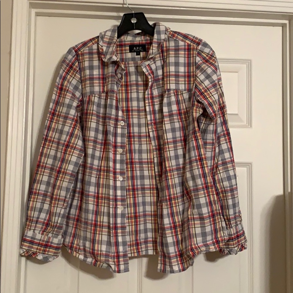 Women’s APC plaid button w ruffle design